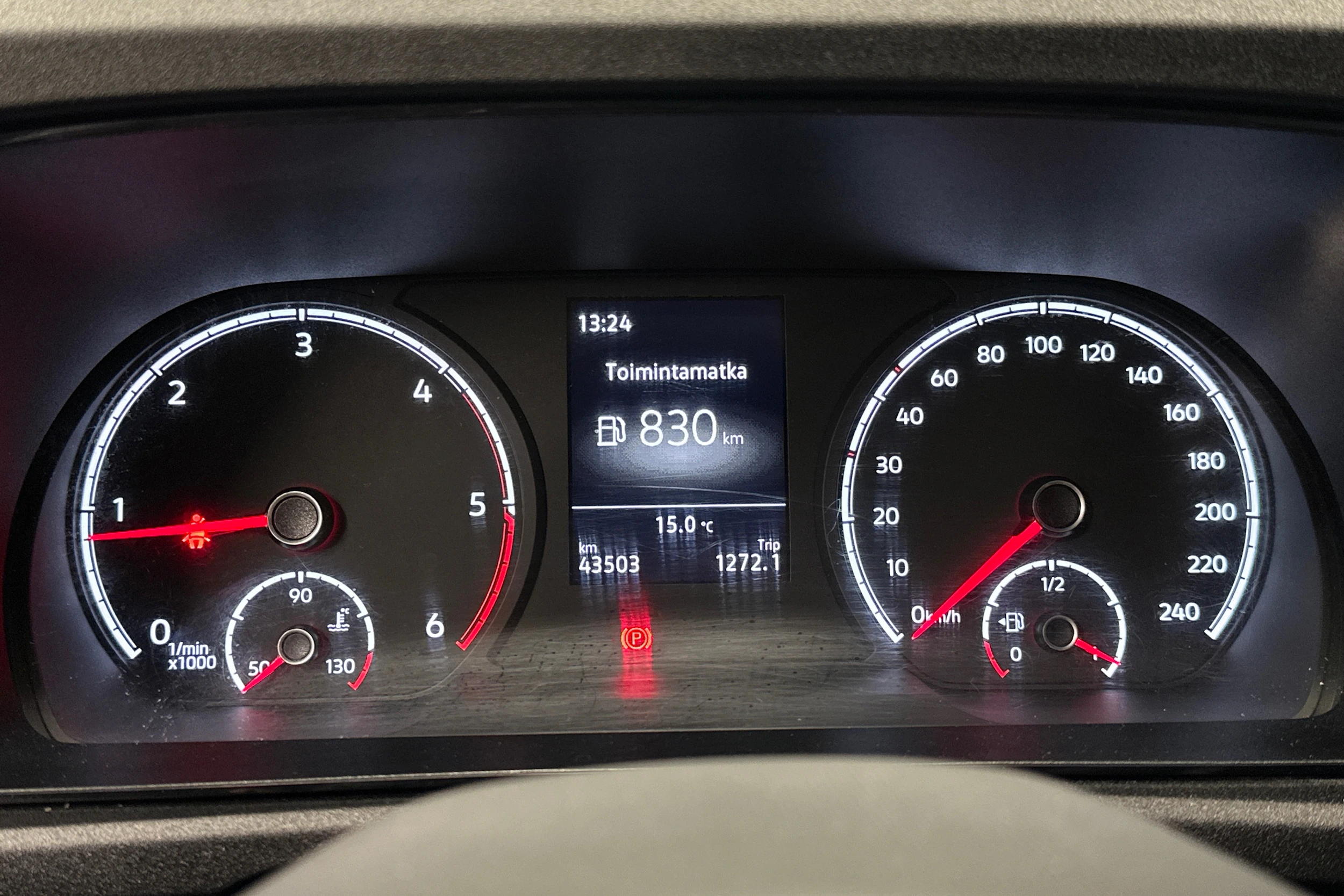 valkoinen Volkswagen Caddy Maxi 2023 kuva 13.