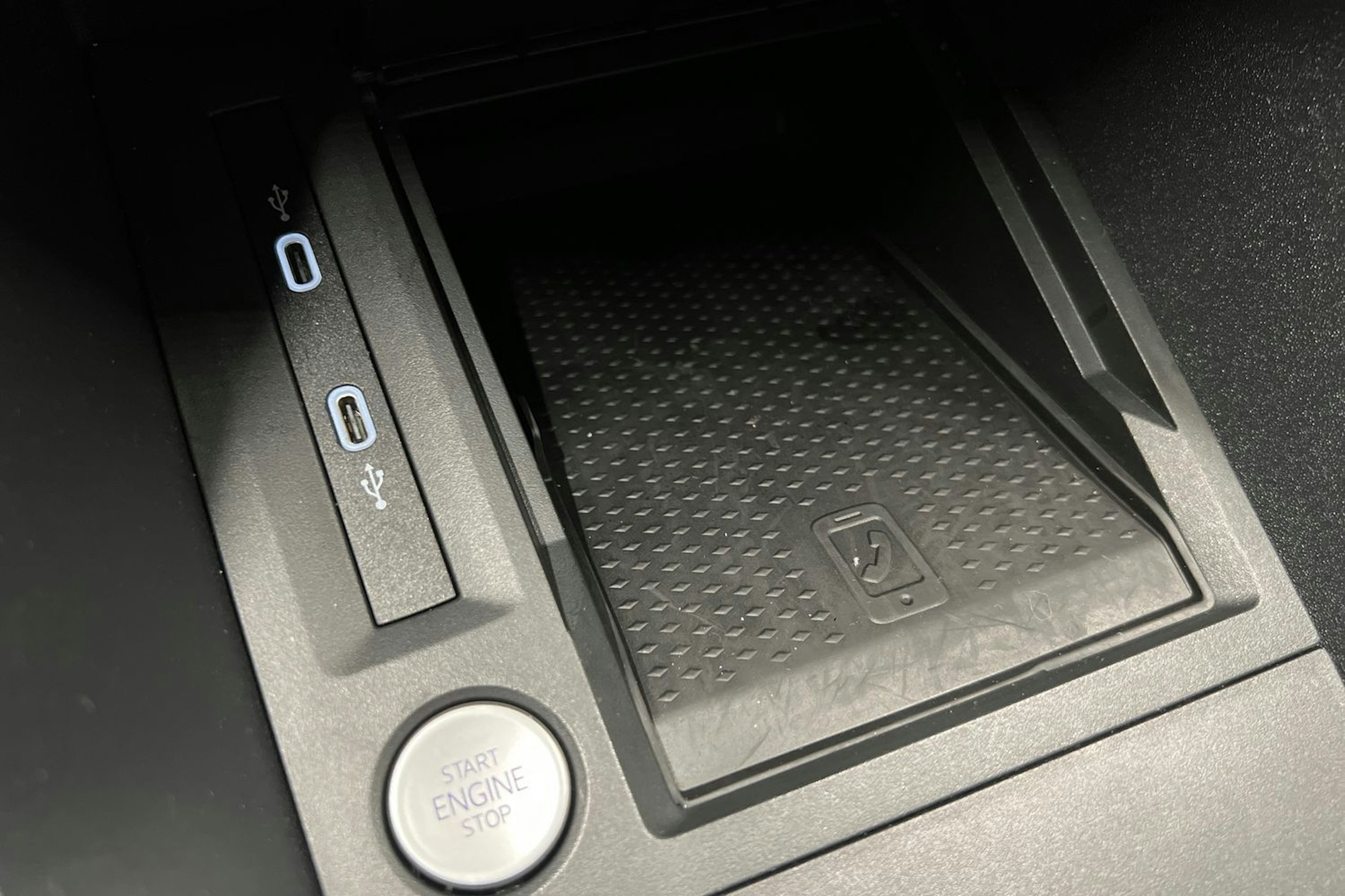 Harmaa Volkswagen Caddy Maxi 2023 kuva 24.