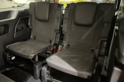 Harmaa Volkswagen Caddy Maxi 2023 kuva 27.