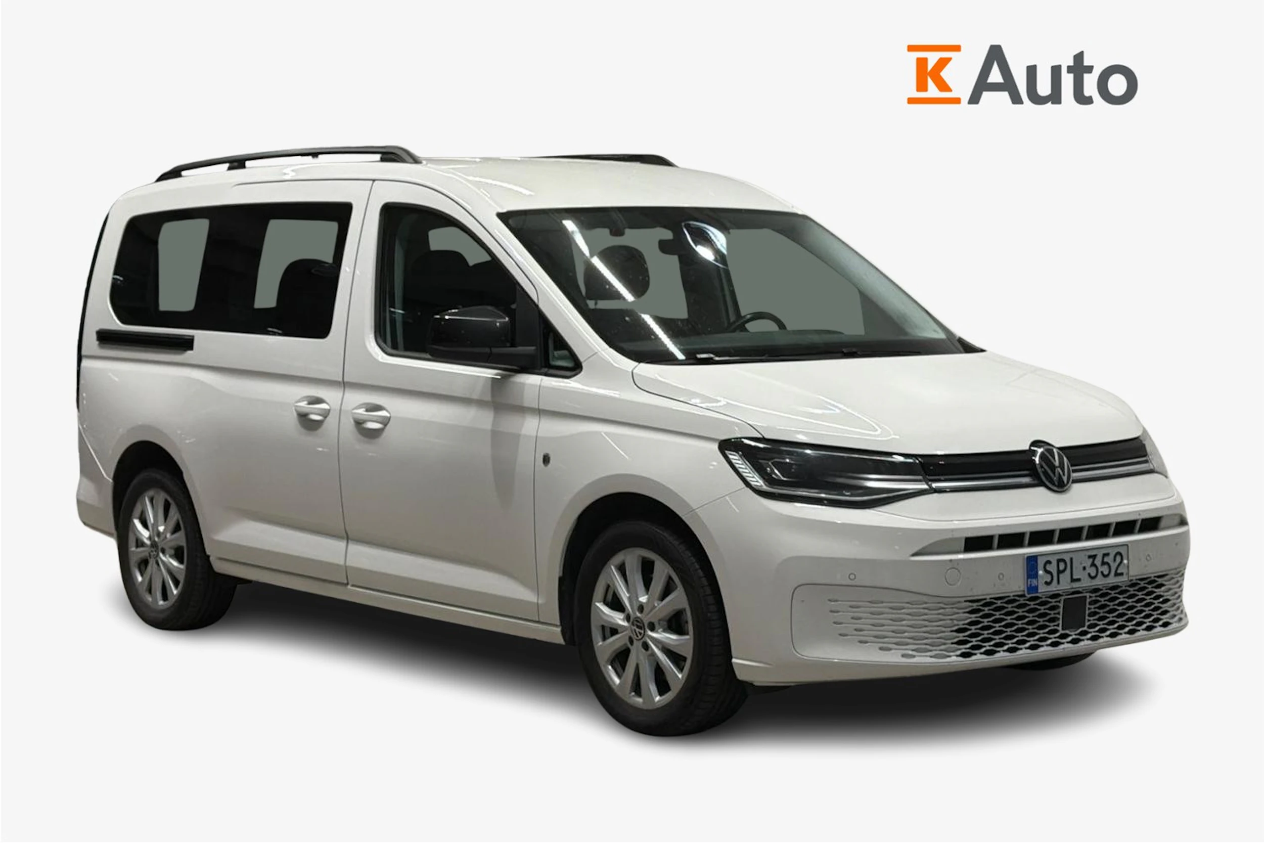 Valkoinen Volkswagen Caddy Maxi 2023 kuva 1.
