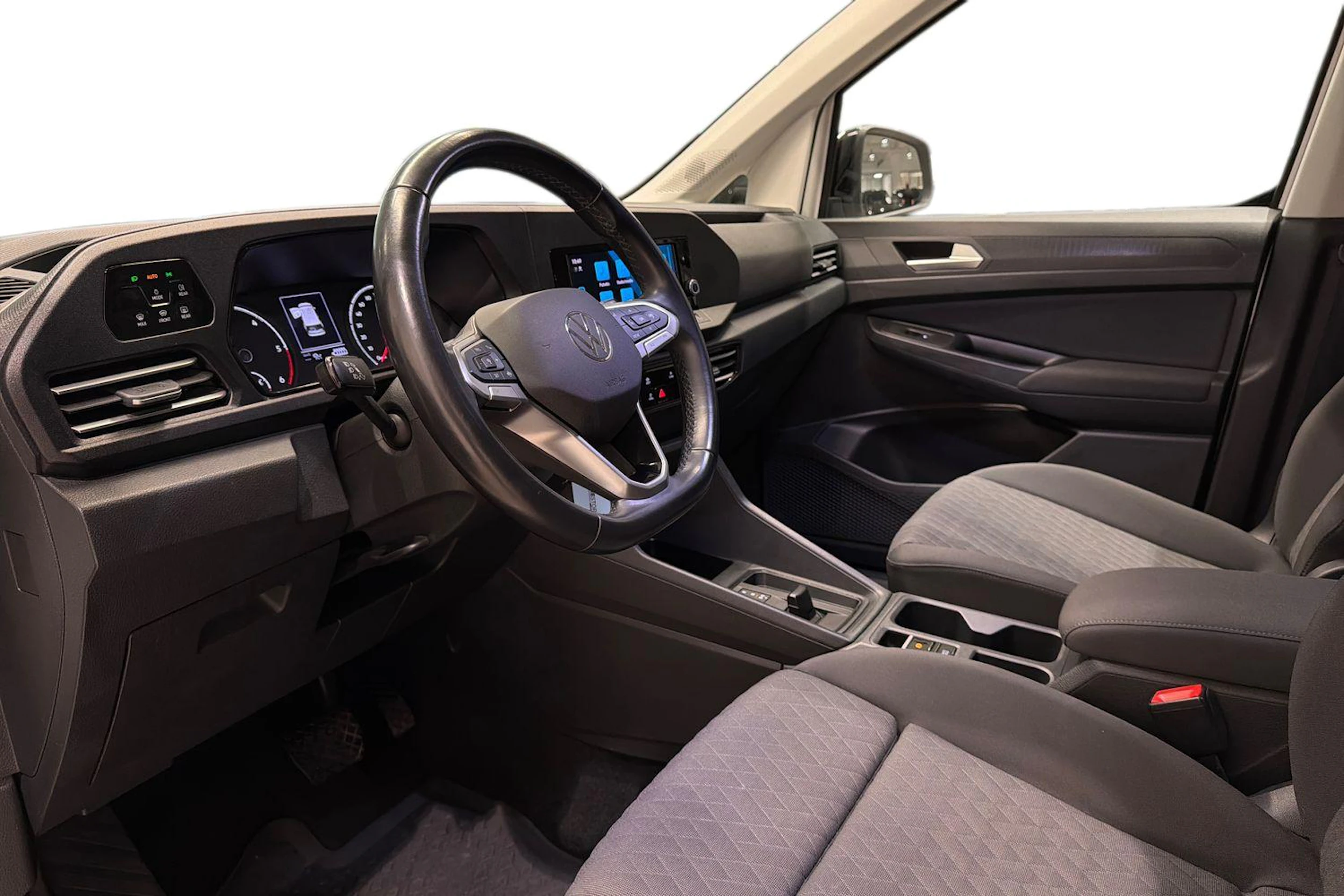 Valkoinen Volkswagen Caddy Maxi 2023 kuva 8.