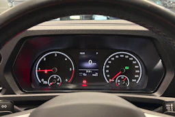 Valkoinen Volkswagen Caddy Maxi 2023 kuva 20.