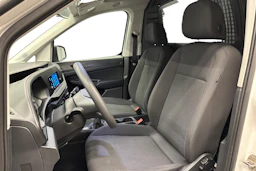 valkoinen Volkswagen Caddy Maxi 2023 kuva 8.
