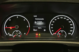 valkoinen Volkswagen Caddy Maxi 2023 kuva 13.