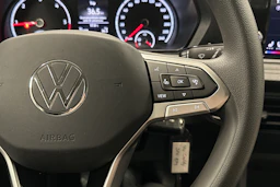 valkoinen Volkswagen Caddy Maxi 2023 kuva 12.