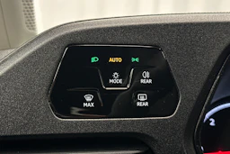 valkoinen Volkswagen Caddy Maxi 2023 kuva 14.