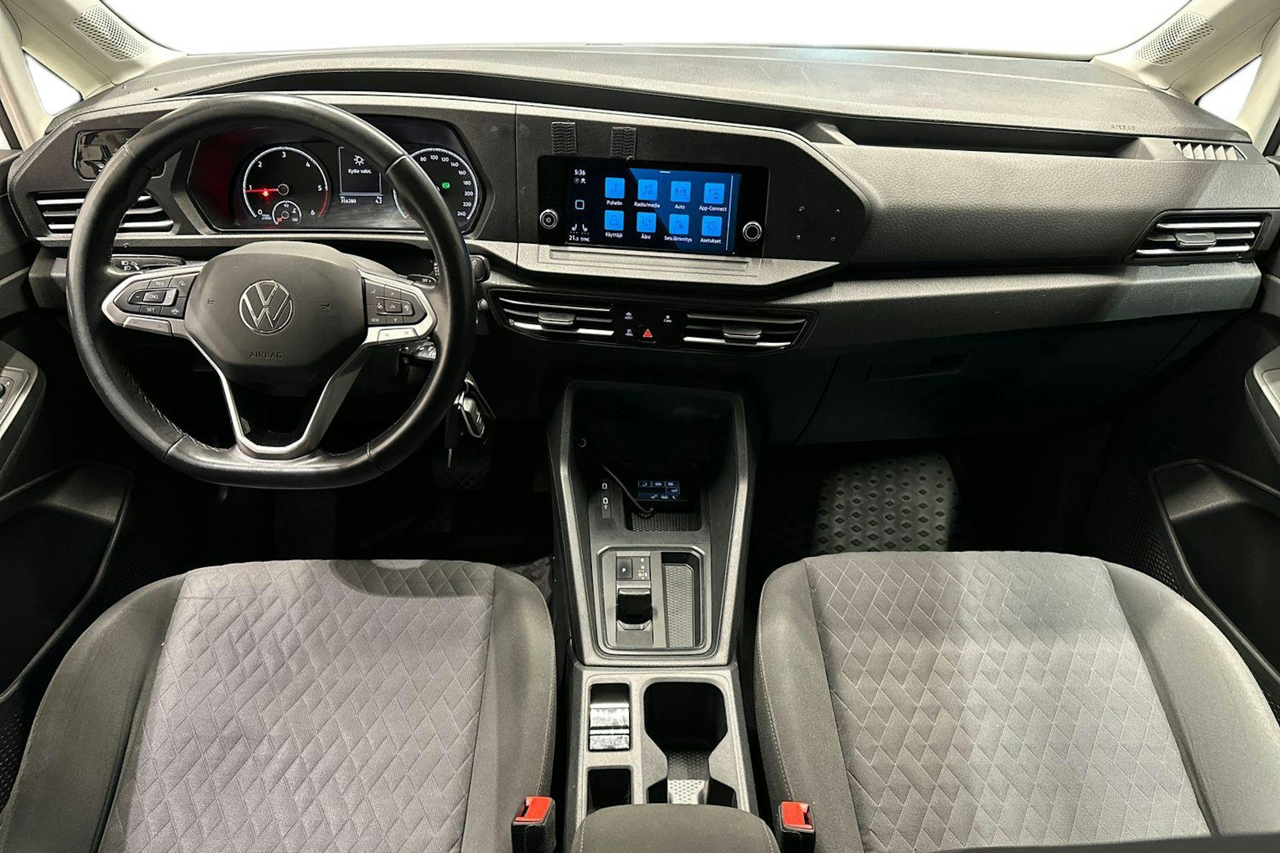 valkoinen Volkswagen Caddy Maxi 2023 kuva 7.