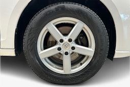 valkoinen Volkswagen Caddy Maxi 2023 kuva 9.