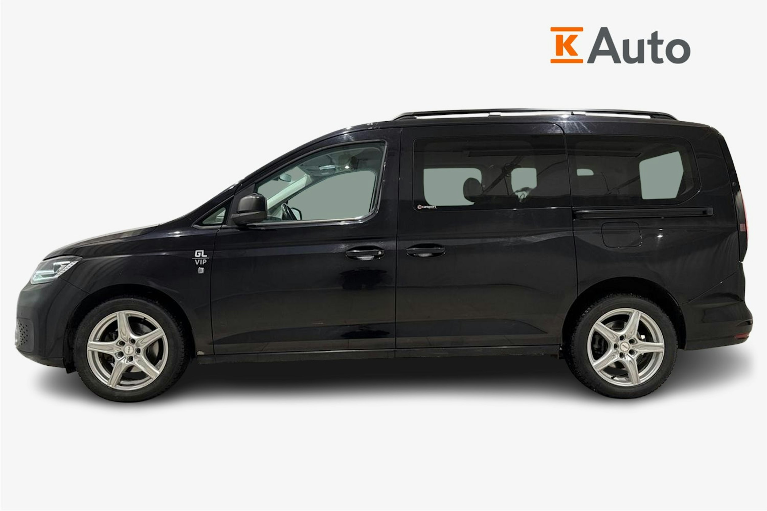 musta Volkswagen Caddy Maxi 2023 kuva 6.