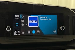 musta Volkswagen Caddy Maxi 2023 kuva 20.