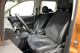 Oranssi Volkswagen Caddy Maxi 2024 kuva 10.