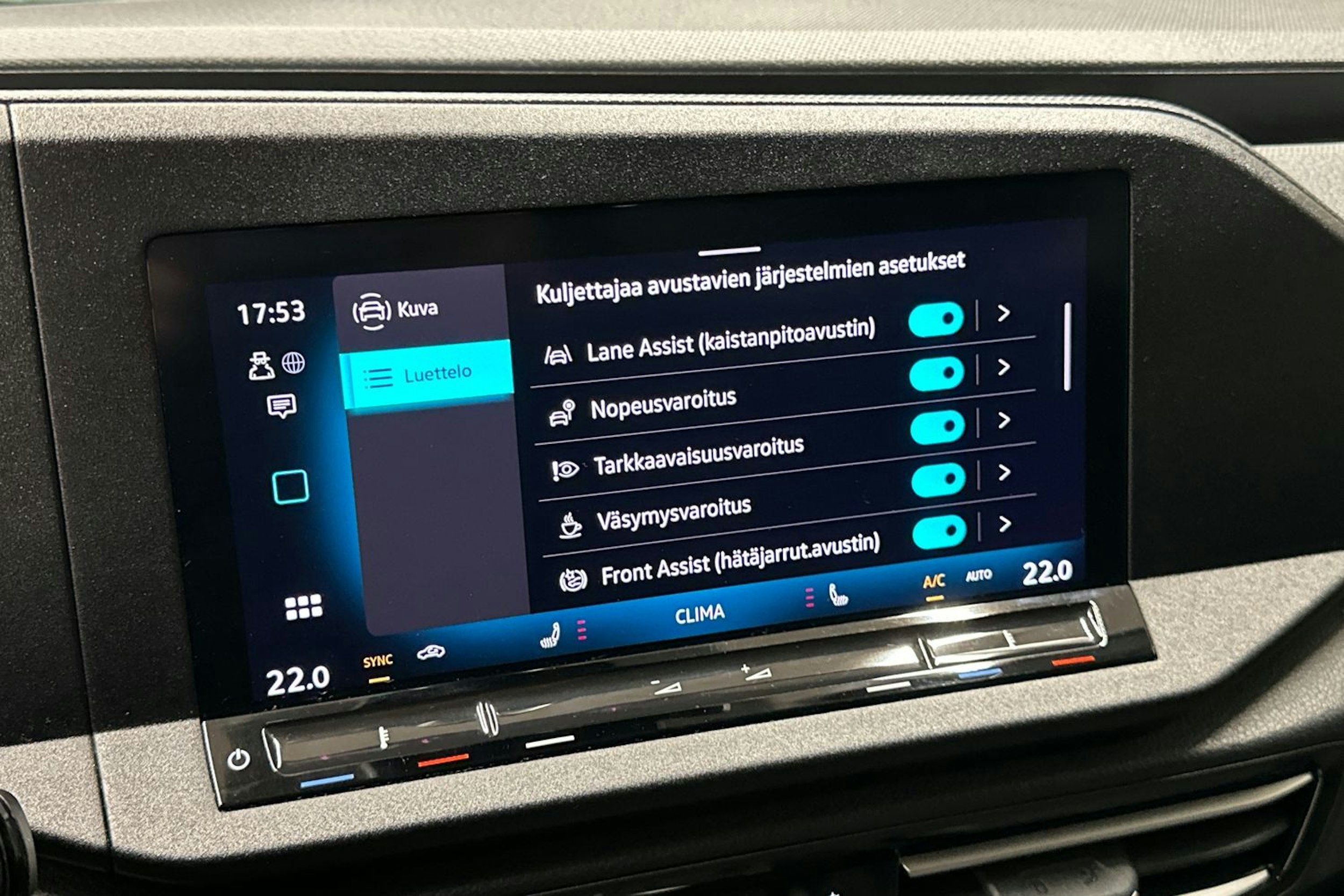 Oranssi Volkswagen Caddy Maxi 2024 kuva 23.