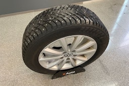 met. musta Volkswagen Caddy Maxi 2024 kuva 25.