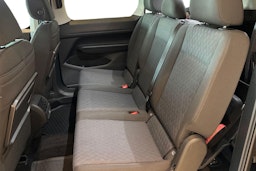 musta Volkswagen Caddy Maxi 2025 kuva 8.