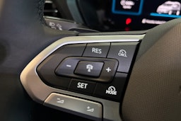 musta Volkswagen Caddy Maxi 2025 kuva 19.
