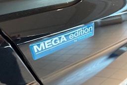 musta Volkswagen Caddy Maxi 2025 kuva 30.