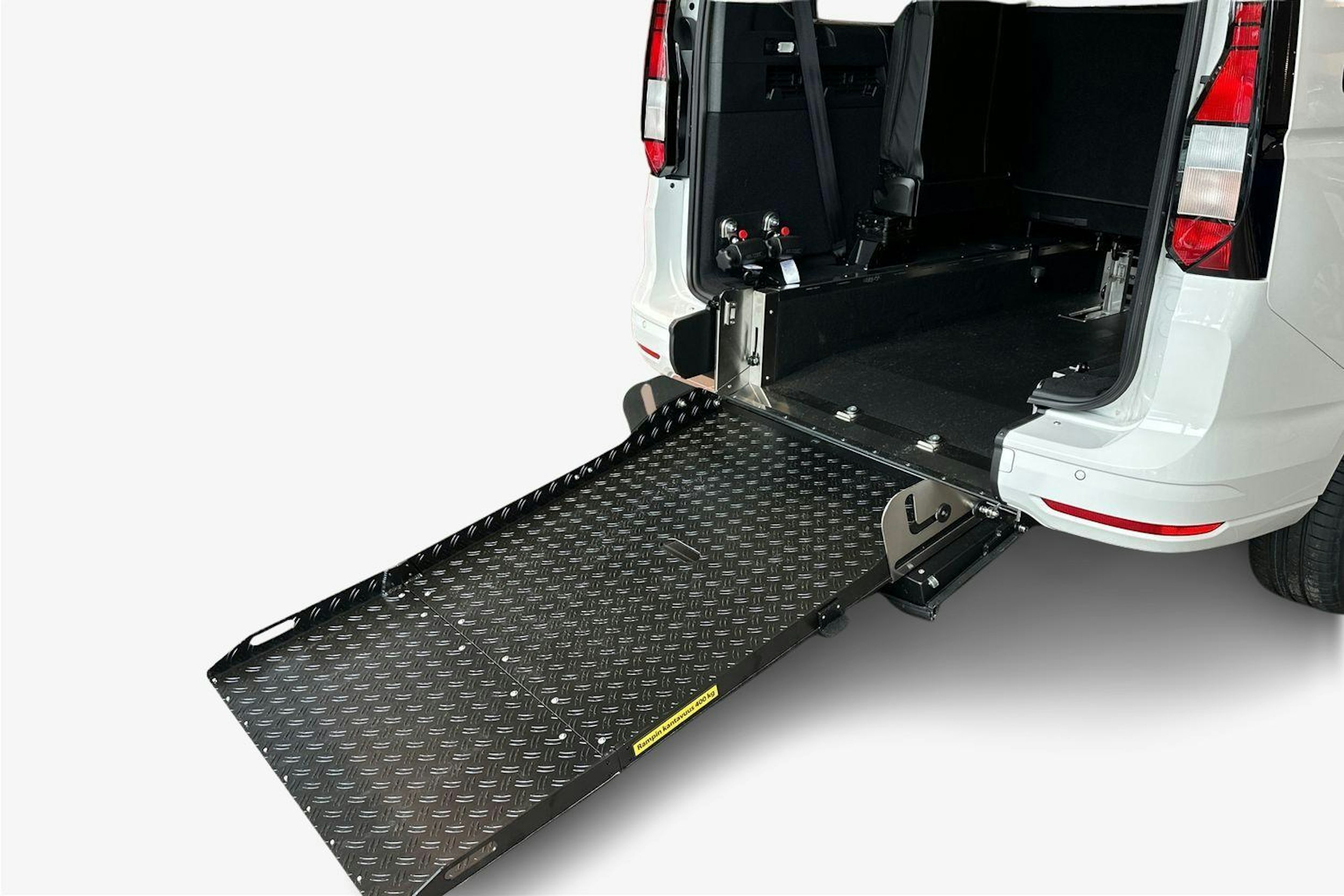 valkoinen Volkswagen Caddy Maxi 2025 kuva 5.