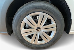 valkoinen Volkswagen Caddy Maxi 2025 kuva 10.