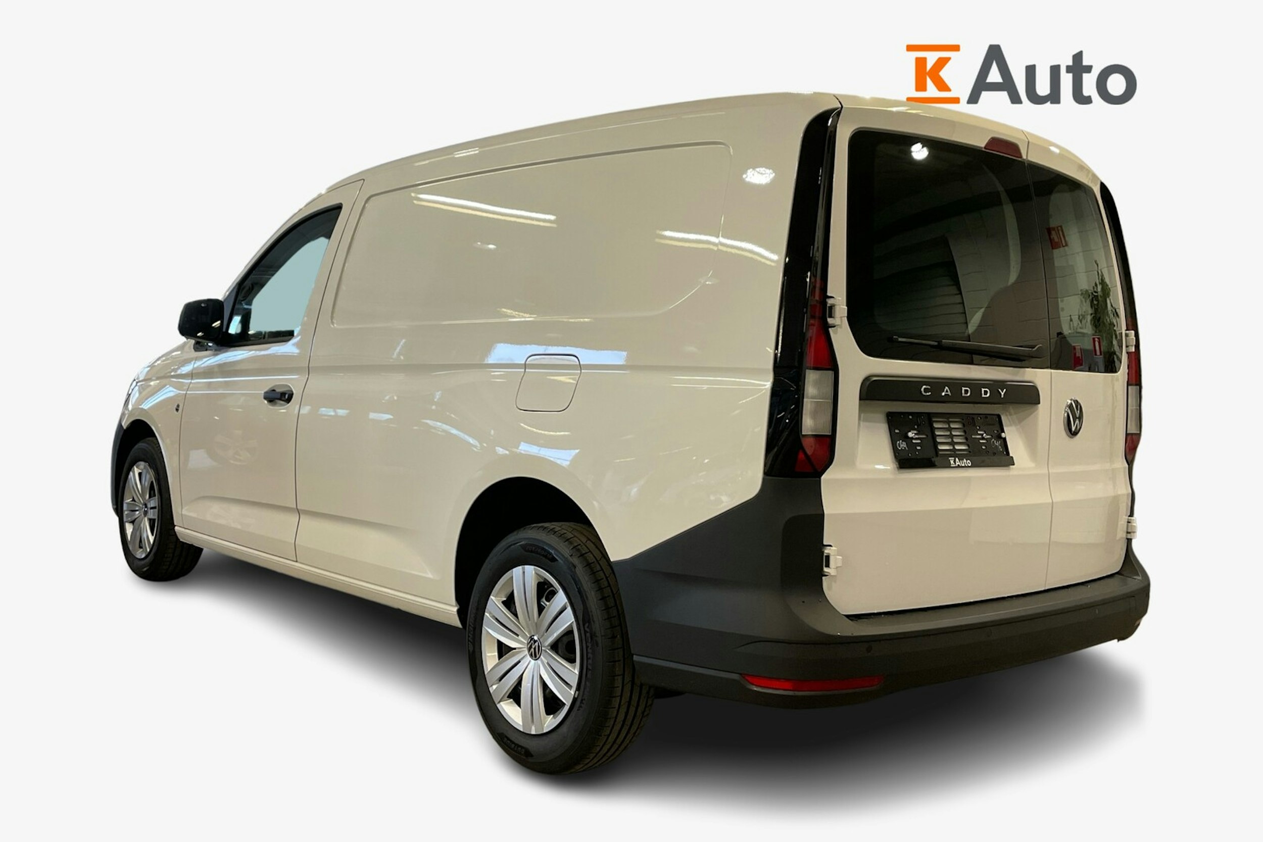 valkoinen Volkswagen Caddy Maxi 2025 kuva 2.