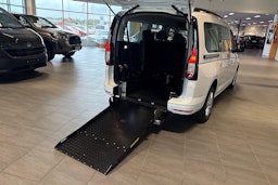 valkoinen Volkswagen Caddy Maxi 2025 kuva 14.