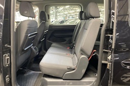 met. musta Volkswagen Caddy Maxi 2025 kuva 8.