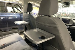 met. musta Volkswagen Caddy Maxi 2025 kuva 13.