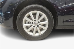 sininen Volkswagen Caddy Maxi 2025 kuva 12.