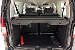 harmaa Volkswagen Caddy Maxi 2025 kuva 13.