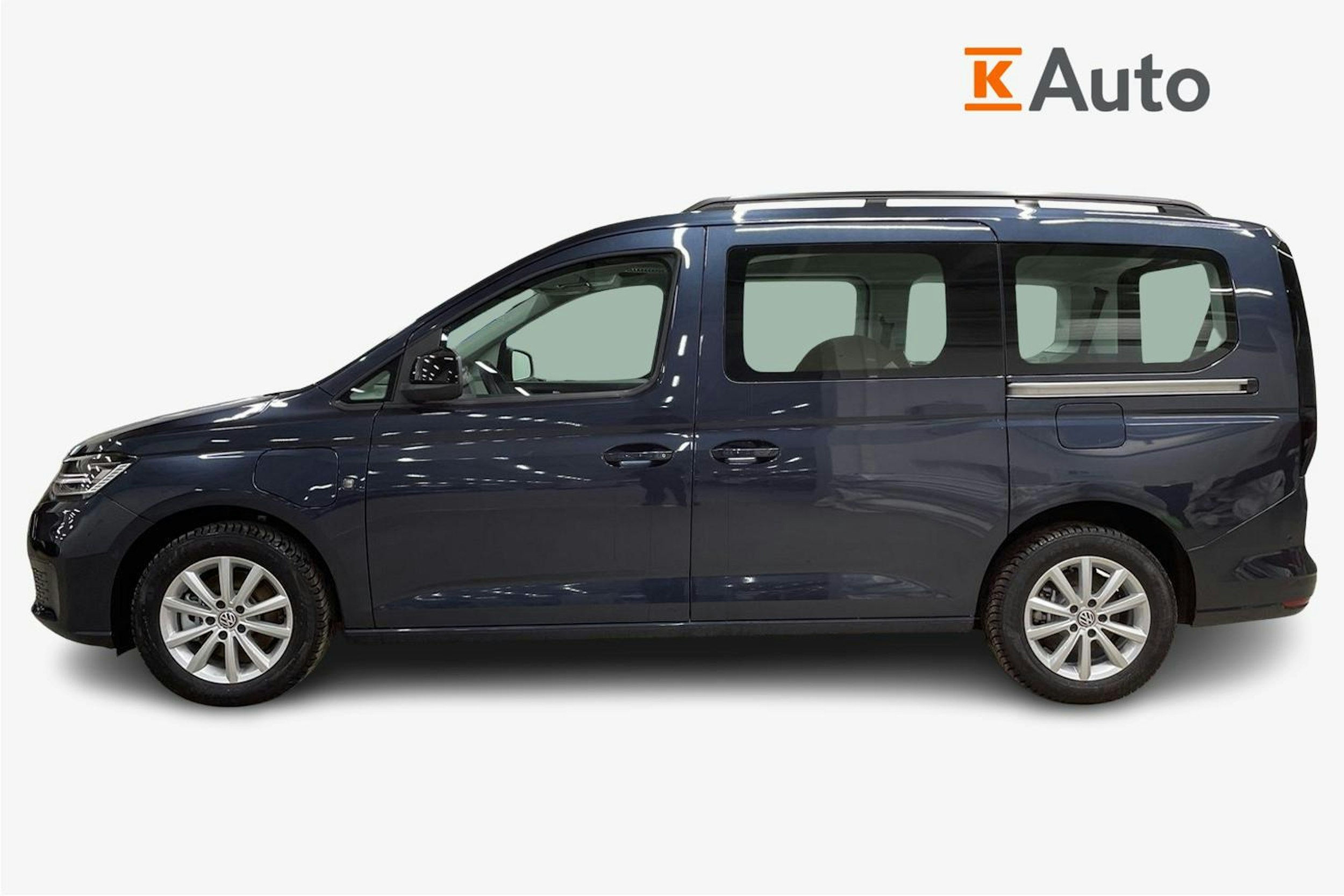 sininen Volkswagen Caddy Maxi 2026 kuva 5.