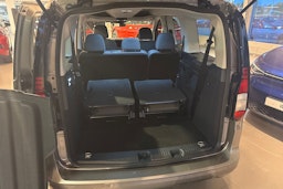 ruskea (beige) Volkswagen Caddy Maxi 2025 kuva 12.