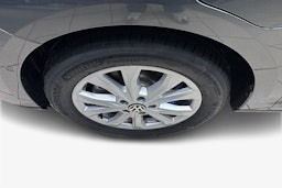 harmaa Volkswagen Caddy Maxi 2025 kuva 9.