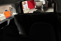 musta Volkswagen Caddy Maxi 2026 kuva 11.