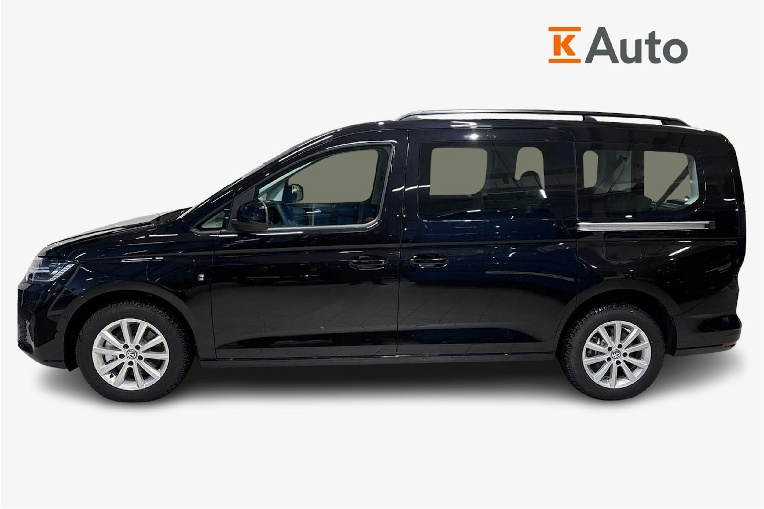 musta Volkswagen Caddy Maxi 2025 kuva 7.