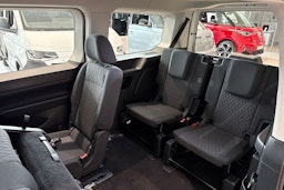 valkoinen Volkswagen Caddy Maxi 2025 kuva 11.