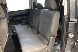 Harmaa Volkswagen Caddy Maxi 2025 kuva 8.