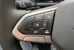 harmaa Volkswagen Caddy Maxi 2025 kuva 12.
