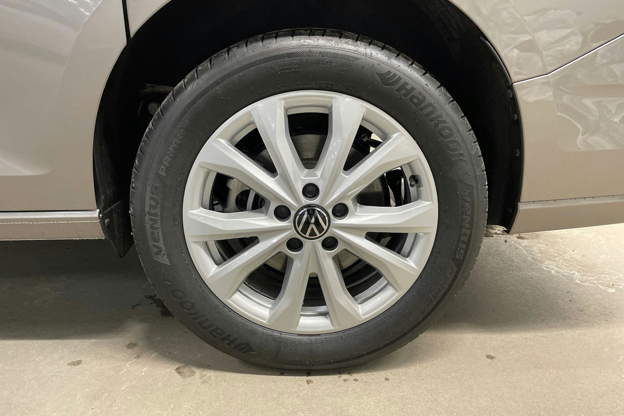 ruskea (beige) Volkswagen Caddy Maxi 2025 kuva 10.