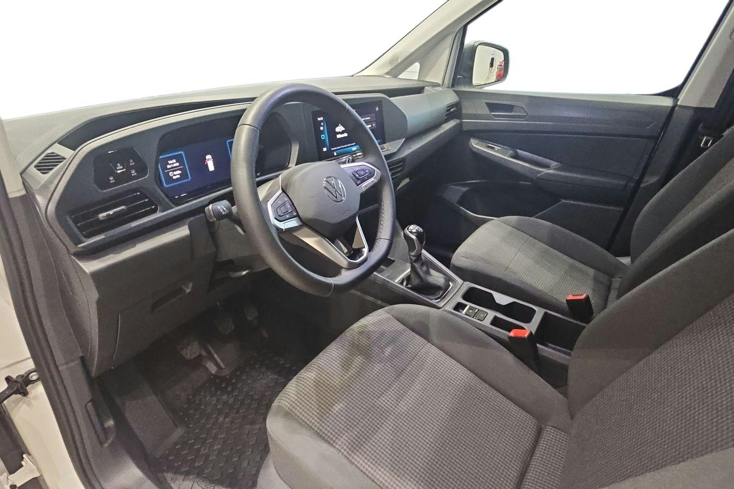 valkoinen Volkswagen Caddy Maxi 2025 kuva 6.