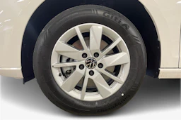 valkoinen Volkswagen Caddy Maxi 2026 kuva 12.
