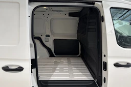 valkoinen Volkswagen Caddy Maxi 2026 kuva 13.