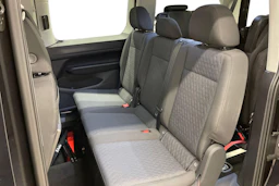 musta Volkswagen Caddy Maxi 2026 kuva 8.