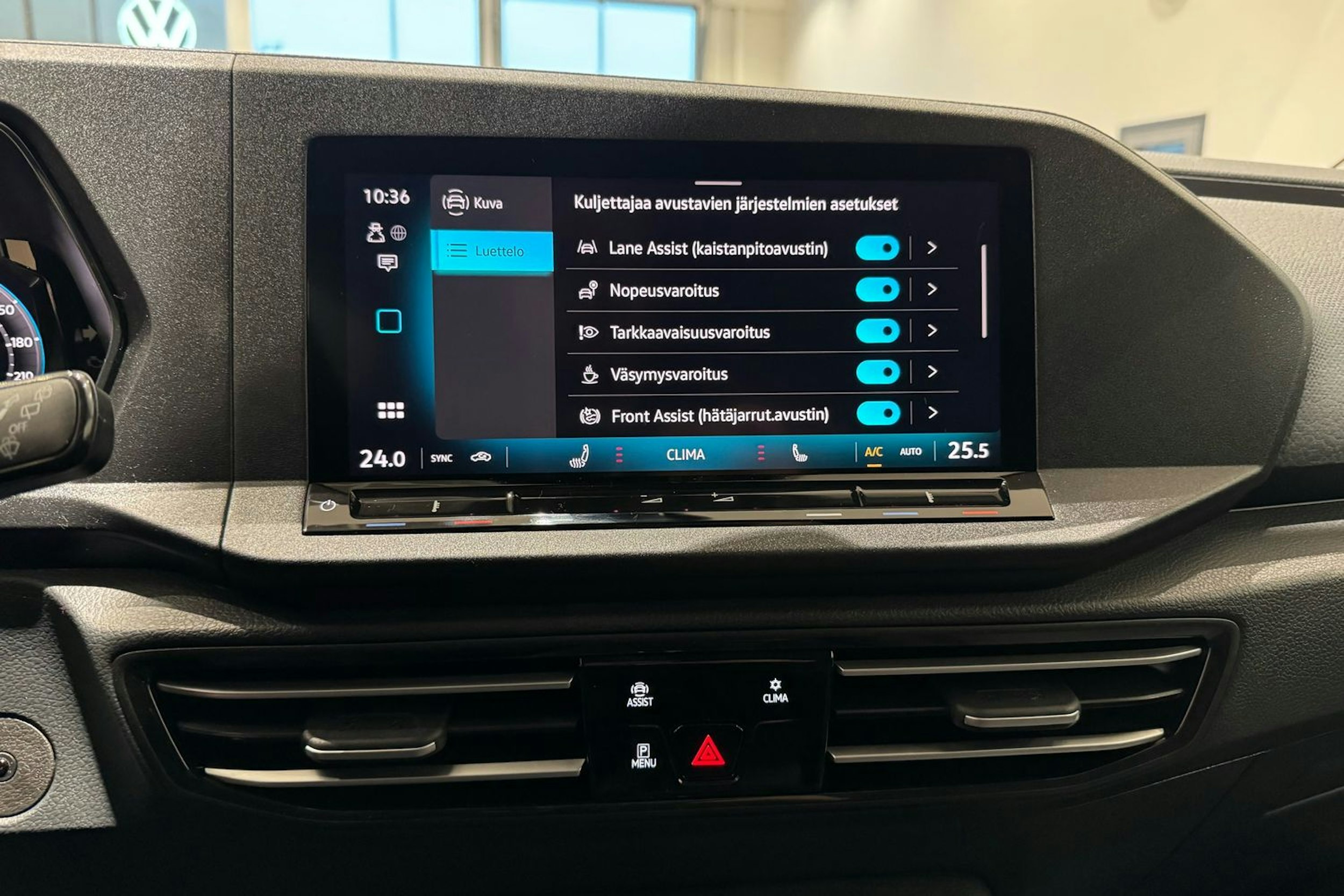 met. musta Volkswagen Caddy Maxi 2026 kuva 22.