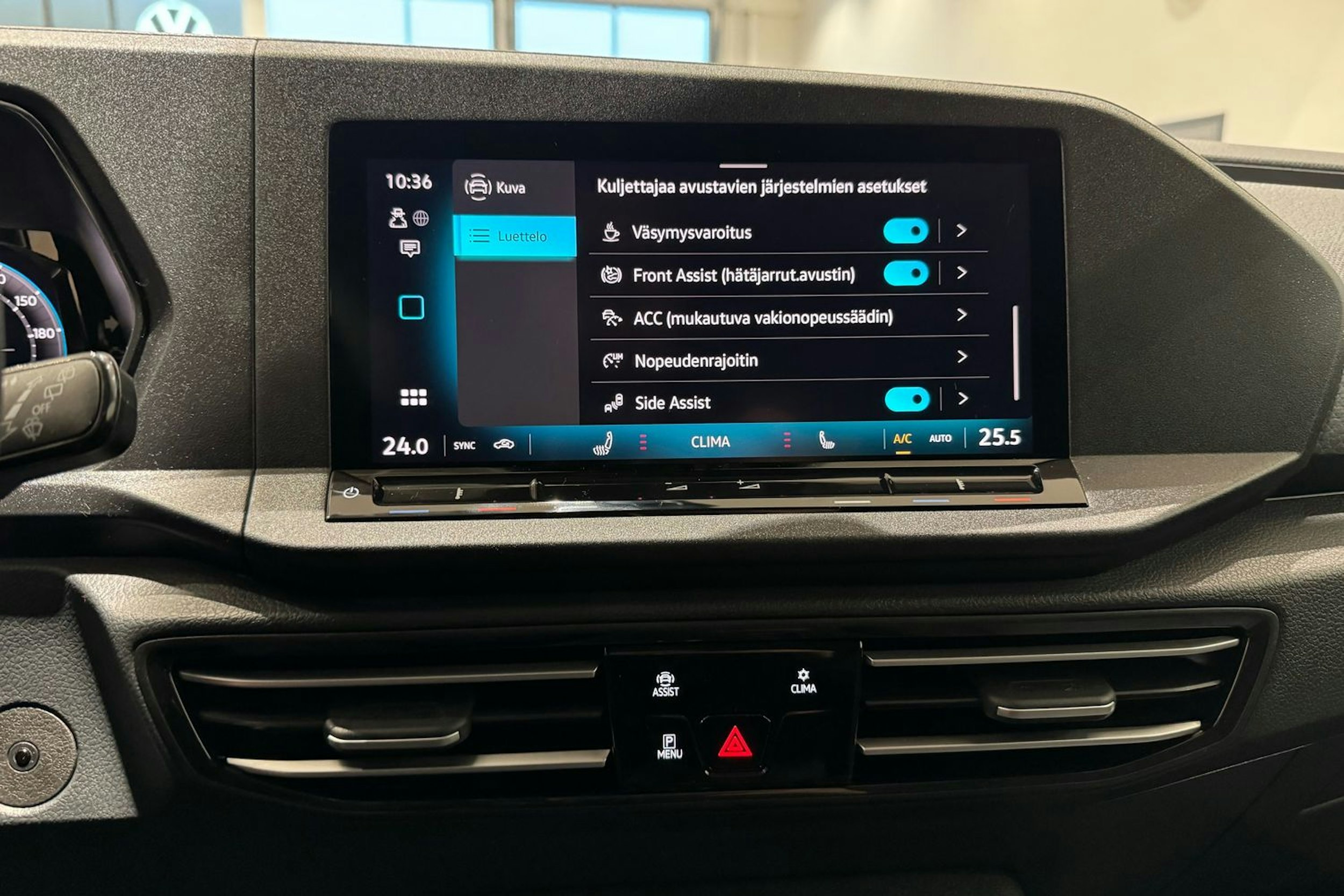 met. musta Volkswagen Caddy Maxi 2026 kuva 23.