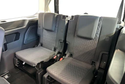 musta Volkswagen Caddy Maxi 2026 kuva 9.