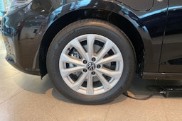 musta Volkswagen Caddy Maxi 2026 kuva 9.