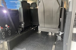 musta Volkswagen Caddy Maxi 2026 kuva 10.