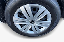 valkoinen Volkswagen Caddy Maxi 2026 kuva 12.