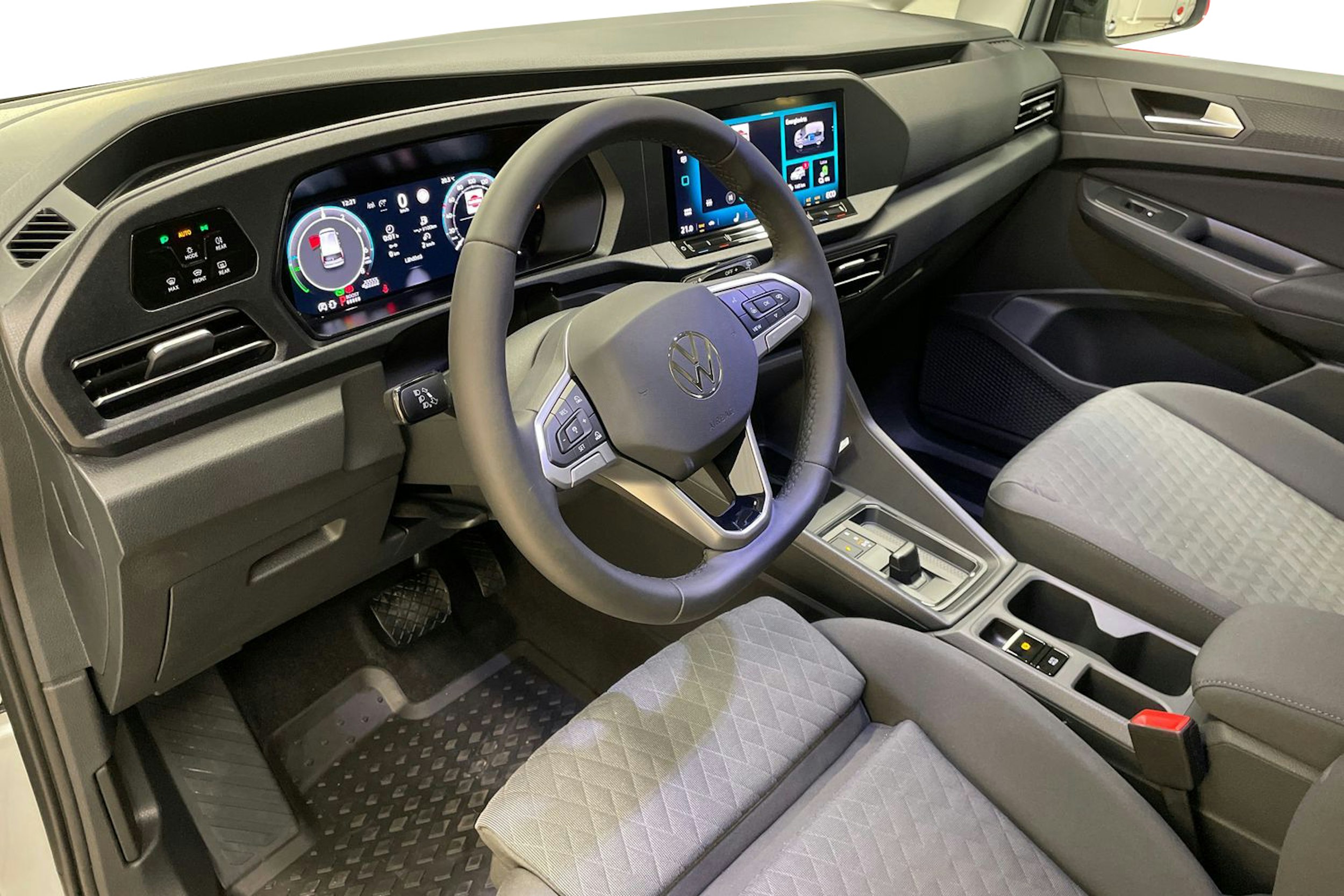 harmaa Volkswagen Caddy Maxi 2026 kuva 6.