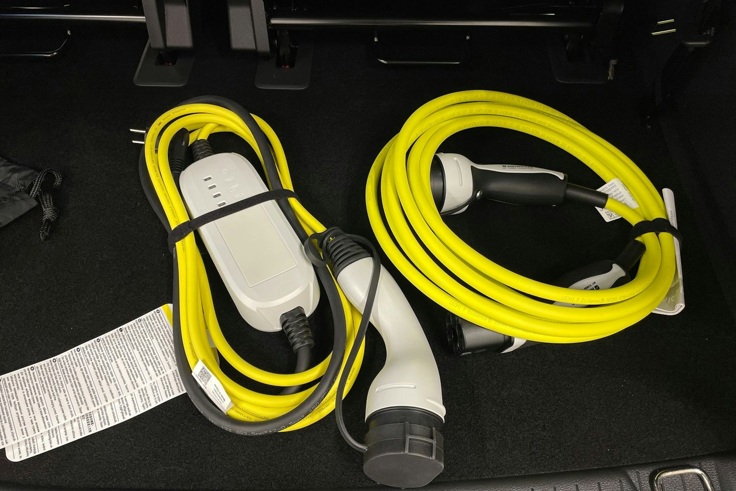 harmaa Volkswagen Caddy Maxi 2026 kuva 12.