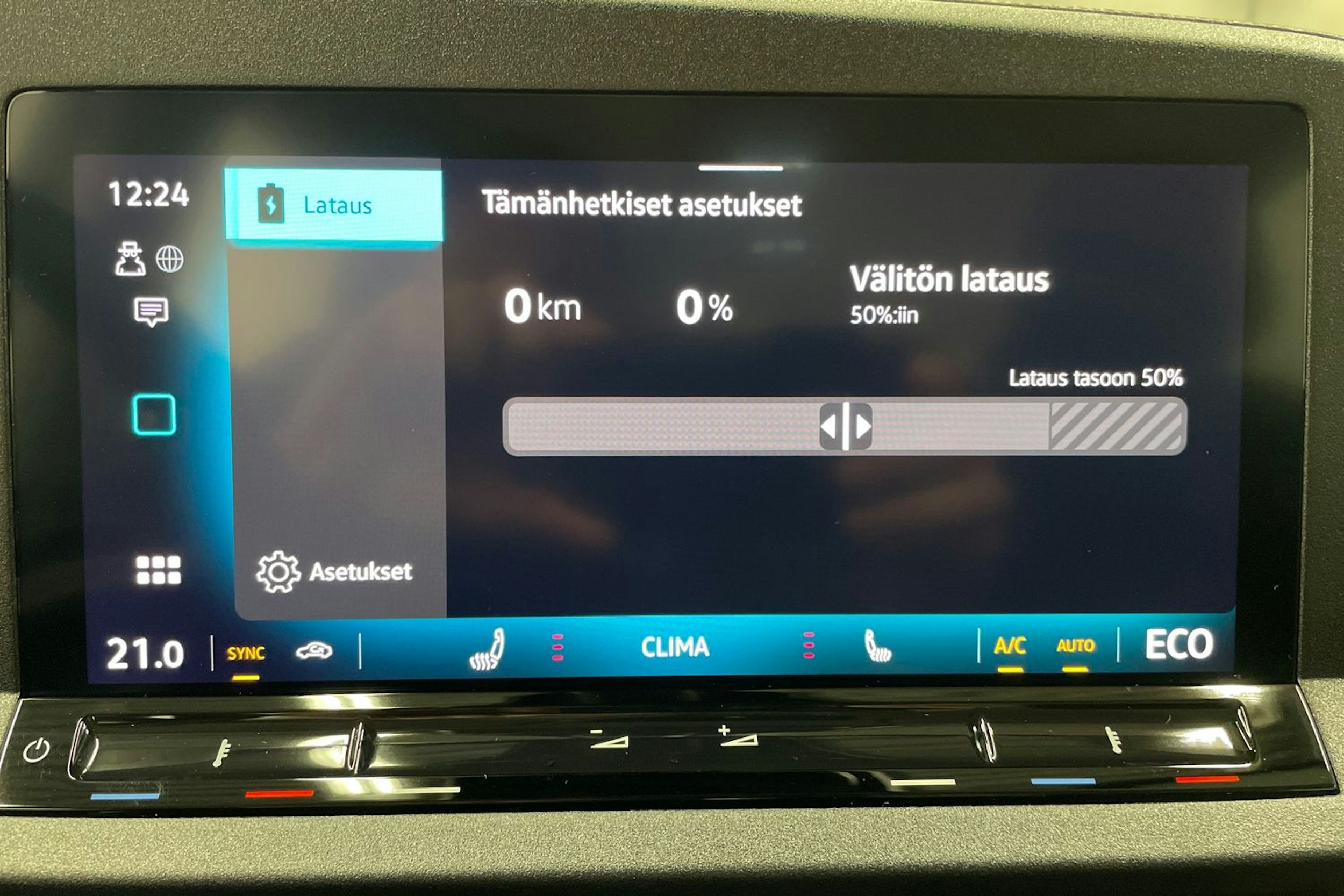 harmaa Volkswagen Caddy Maxi 2026 kuva 13.